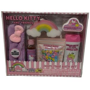 Hello Kitty and Friends Cozy Time Bath Spa Set NIP